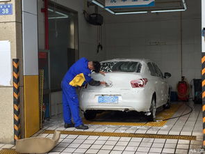 給愛車小愛洗個澡，體驗車享家的細致服務